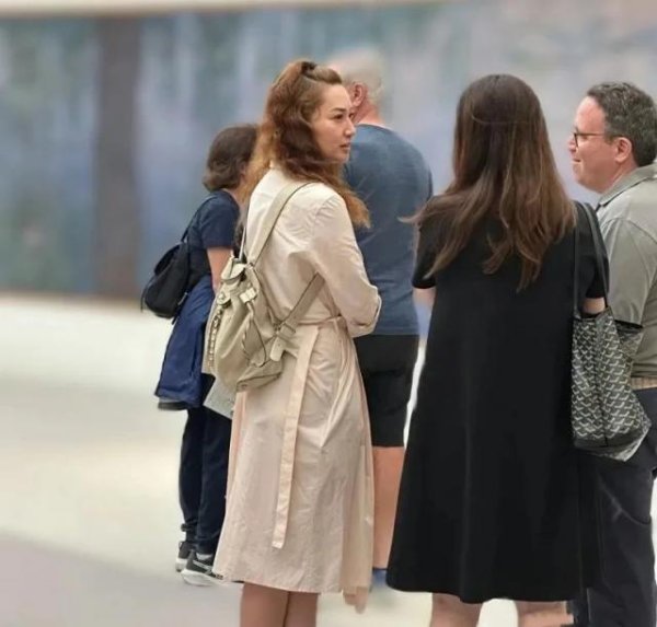 宏图优配 消失6年的徐子珊“重现人间”，她可是黎明都磕过的细糠