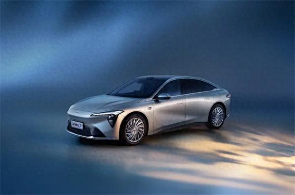 股升网 别克新车来了！百公里油耗仅 0.5 升，这谁还敢说美系车是＂油老虎＂ ？